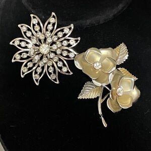 Two Vintage brooches Sunburst Snowflake Roses Rhinestone Brooch Pins
